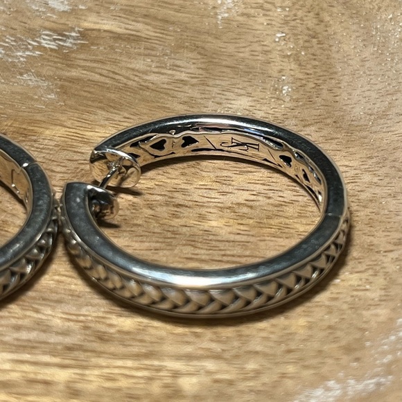 *SOLD* Scott Kay Basket Weave Hoop 925 Sterling Silver Earrings - Picture 12 of 16